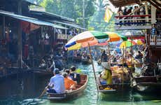 Excursión al mercado flotante de Bangkok y al mercado sobre la vía